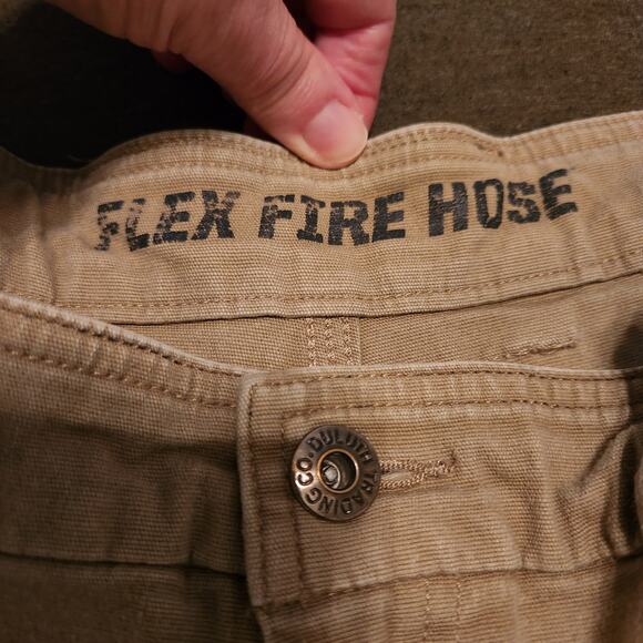 DULUTH TRADING CO Shorts Mens 40 (42) Tan 12" Cargo Heavy Pockets Flex Fire Hose - Picture 4 of 12